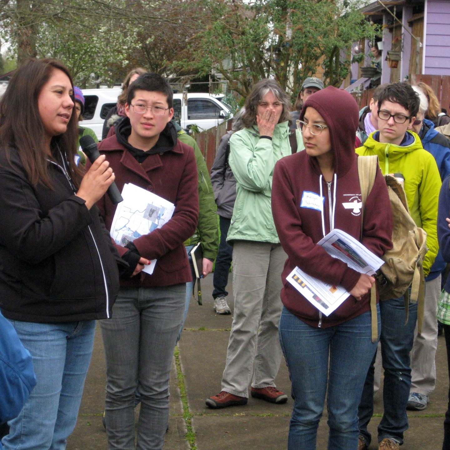 EJ Toxics Tour_Latina resident describes bad air in West Eugene_1400px